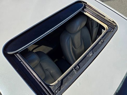 Used 2010 Ford Fusion Hybrid image 11