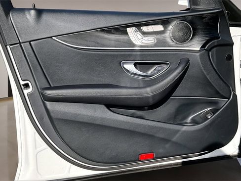 Used 2022 Mercedes-Benz E 350 Sedan image 18