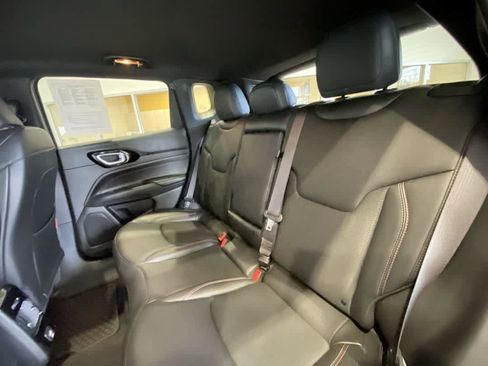 Used 2023 Jeep Compass Trailhawk image 24