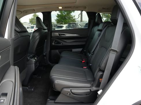 Used 2026 INFINITI QX60 Luxe w/ Cargo Package AWD/4WD image 18