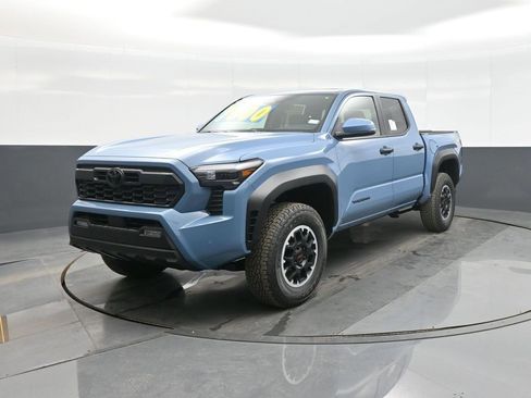 New 2026 Toyota Tacoma TRD Off-Road image 3