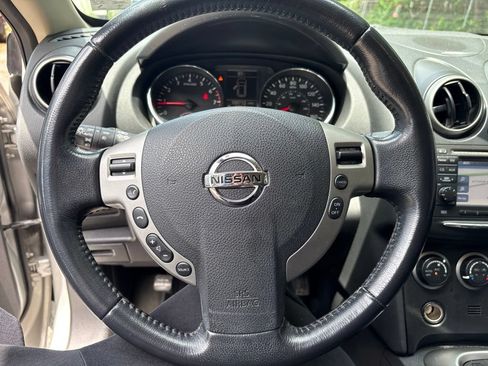 Used 2012 Nissan Rogue SL AWD/4WD image 21