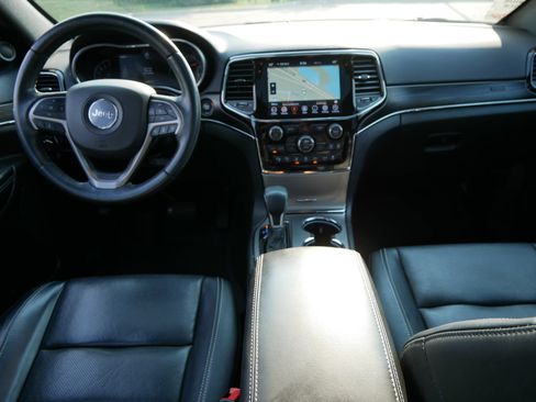 Certified 2021 Jeep Grand Cherokee Limited w/ Quick Order Package 28K 80th AWD/4WD image 10