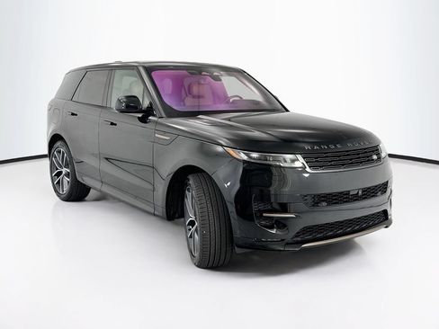 Used 2023 Land Rover Range Rover Sport SE Dynamic AWD/4WD image 3