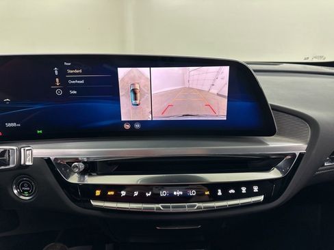 Certified 2025 Cadillac Lyriq Sport image 41