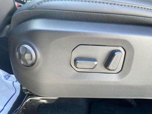 New 2026 Jeep Gladiator Rubicon w/ Steel Power Dome Hood Package AWD/4WD image 26