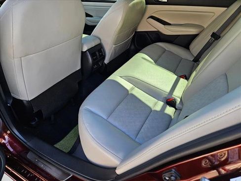 Used 2023 Nissan Altima 2.5 SL image 18