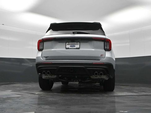 New 2026 Ford Explorer ST w/ Sun And Sound Package AWD/4WD image 33