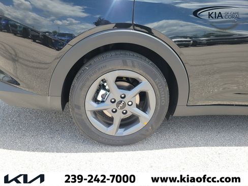 New 2026 Kia K4 FWD image 9