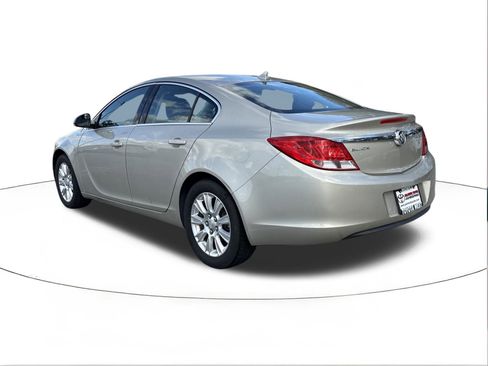 Used 2013 Buick Regal Leather image 5