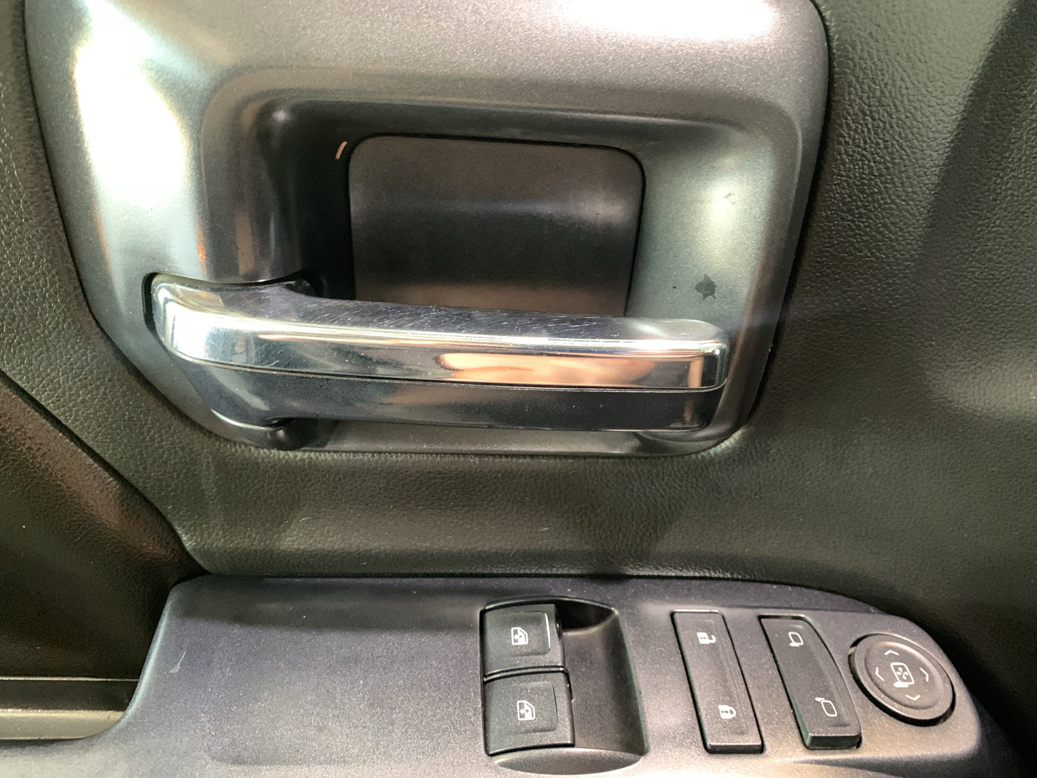 Used 2016 GMC Sierra 3500 SLE w/ SLE Preferred Package AWD/4WD image 22