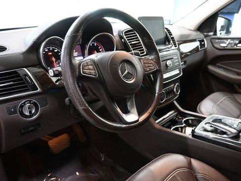 Used 2019 Mercedes-Benz GLS 450 4MATIC w/ Premium 1 Package image 10