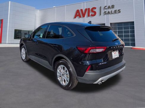 Used 2025 Ford Escape Active image 9