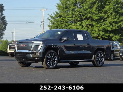 Used 2026 GMC Sierra EV Denali AWD/4WD image 3