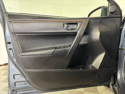 Used 2015 Toyota Corolla S image 10