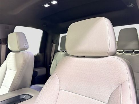 Used 2020 Chevrolet Silverado 1500 LT image 21