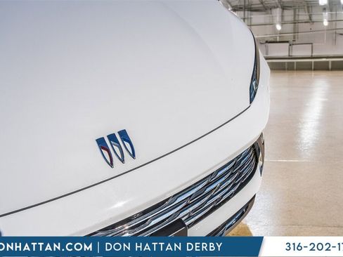 Used 2024 Buick Envision Preferred image 30