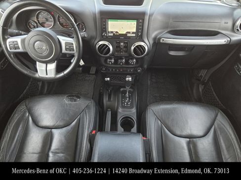 Used 2015 Jeep Wrangler Unlimited Rubicon AWD/4WD image 19