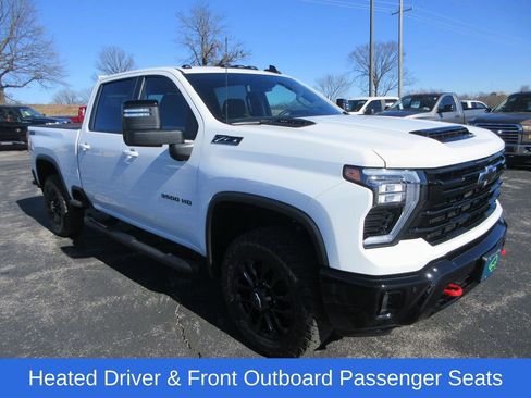 Certified 2025 Chevrolet Silverado 3500 LT w/ Trail Boss Package image 7