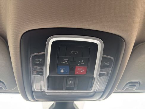 Used 2023 RAM 2500 Laramie AWD/4WD image 31