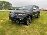 Used 2018 Jeep Grand Cherokee Overland w/ Jeep Active Safety Group image 2
