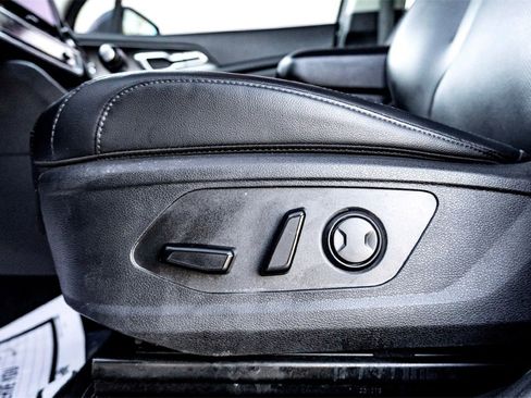 Used 2023 Kia Sportage EX image 12