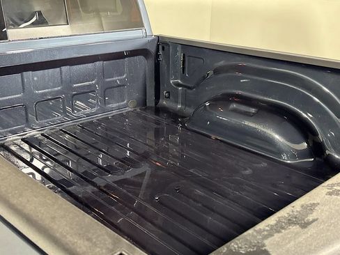 New 2026 RAM 2500 Laramie AWD/4WD image 21