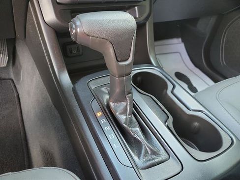 Used 2019 Chevrolet Colorado W/T RWD image 15