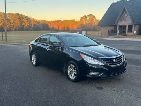 Used 2013 Hyundai Sonata GLS w/ Popular Equipment Pkg image 2
