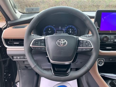 New 2026 Toyota Grand Highlander Platinum image 28