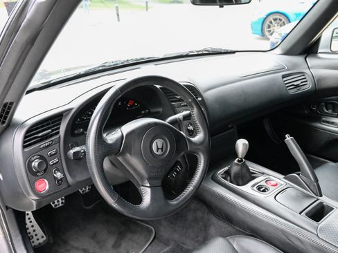 Used 2000 Honda S2000 image 16