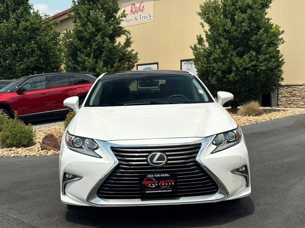 Used 2017 Lexus ES 350 w/ Navigation System Package FWD image 39