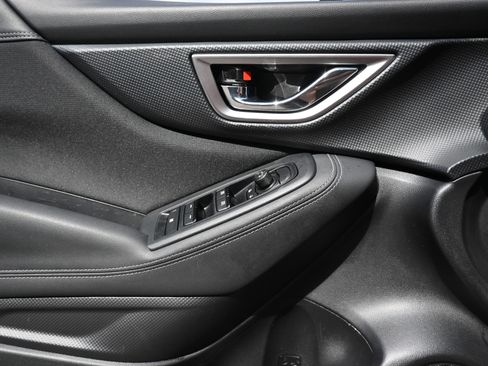 Used 2021 Subaru Forester Premium image 16