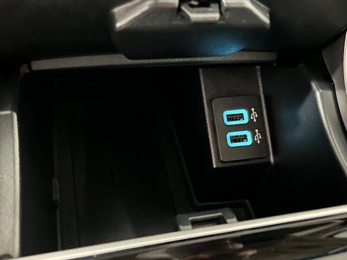 Used 2019 Ford Edge SEL w/ Equipment Group 201A image 10