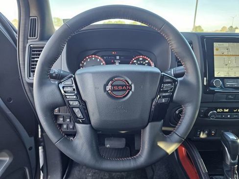 Used 2023 Nissan Frontier PRO-4X w/ Pro Convenience Package image 24