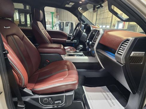 Used 2018 Ford F150 Platinum image 12