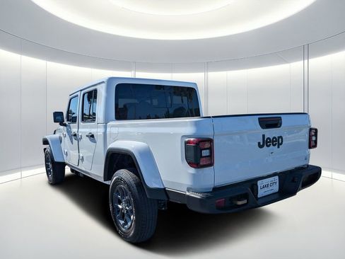 New 2026 Jeep Gladiator Sport AWD/4WD image 6