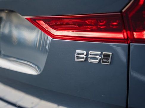 New 2026 Volvo XC60 B5 Ultra w/ Protection Package Premier image 7