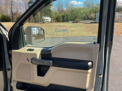 Used 2019 Ford F150 XLT w/ Equipment Group 302A Luxury image 44