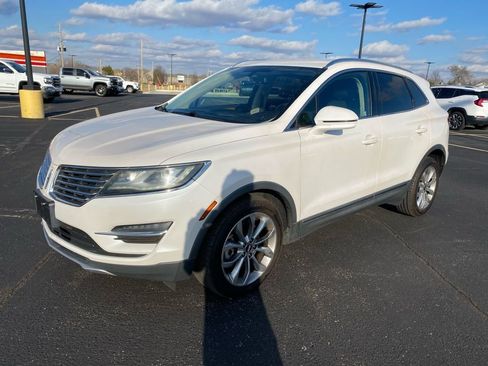 Used 2018 Lincoln MKC Select w/ Select Plus Package image 5