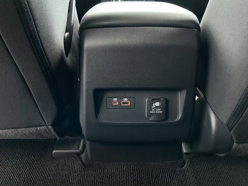 Used 2024 Nissan Frontier PRO-4X w/ Pro Convenience Package image 23