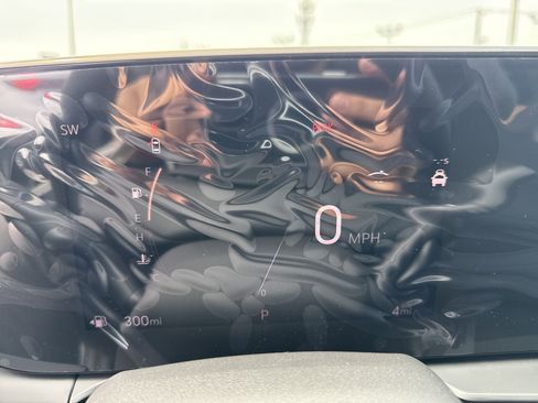 New 2025 Buick Envista Preferred w/ Convenience I Package image 17