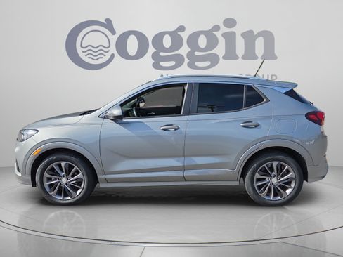 Certified 2023 Buick Encore GX Select w/ Sport Touring Package FWD image 2