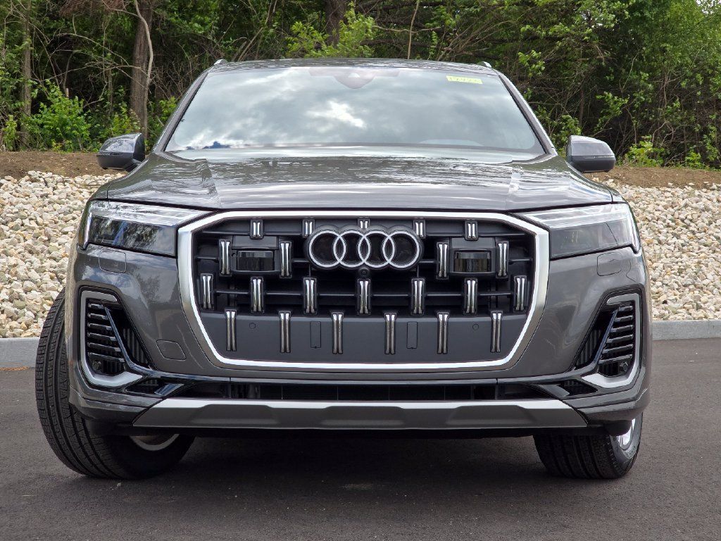 Used 2026 Audi Q7 3.0T Premium Plus w/ Premium Plus Package AWD/4WD image 30