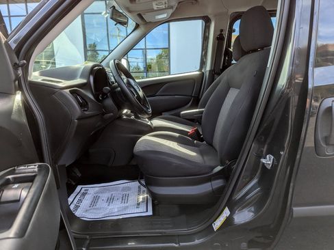 Used 2017 RAM ProMaster City Tradesman w/ Rear Back-up Camera Group image 12