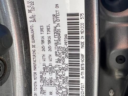 Certified 2023 Toyota Tacoma TRD Off-Road image 39