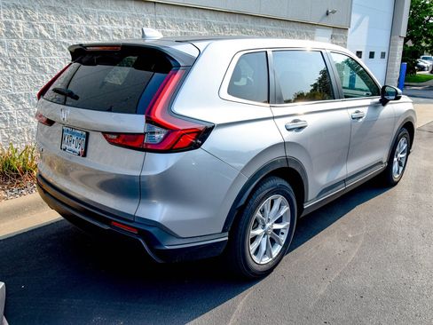 Used 2024 Honda CR-V EX image 6