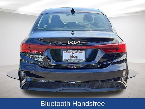 Used 2023 Kia Forte LXS image 6