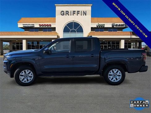 Used 2022 Nissan Frontier SV image 10