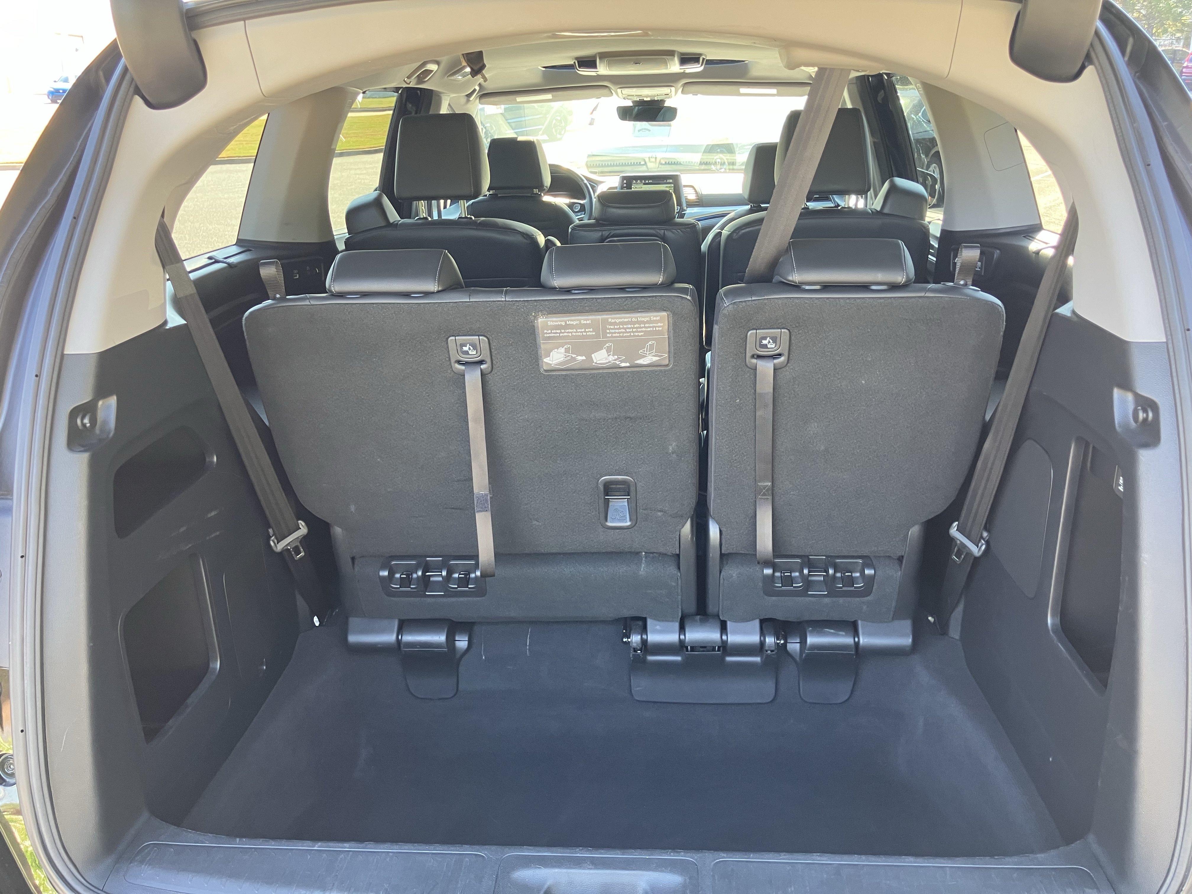 Used 2024 Honda Odyssey Touring image 38